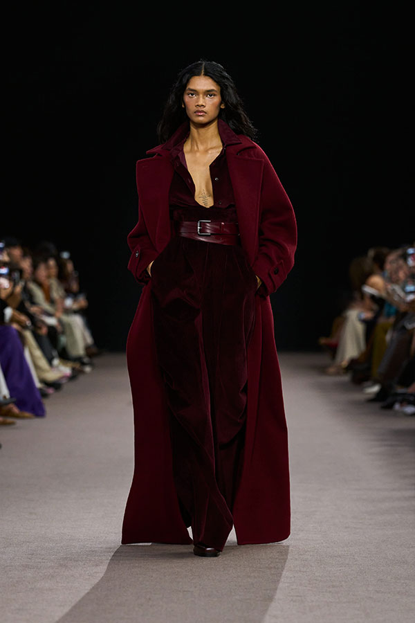 Max Mara Fall/Winter 2025 Fashion Show - Cherry Look with Velvet Shirt, Ludmilla Icon Coat and Leather Booties.