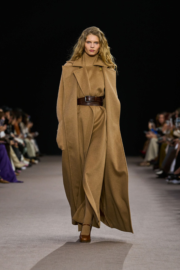 Look Runway Fw25 021 Max Mara